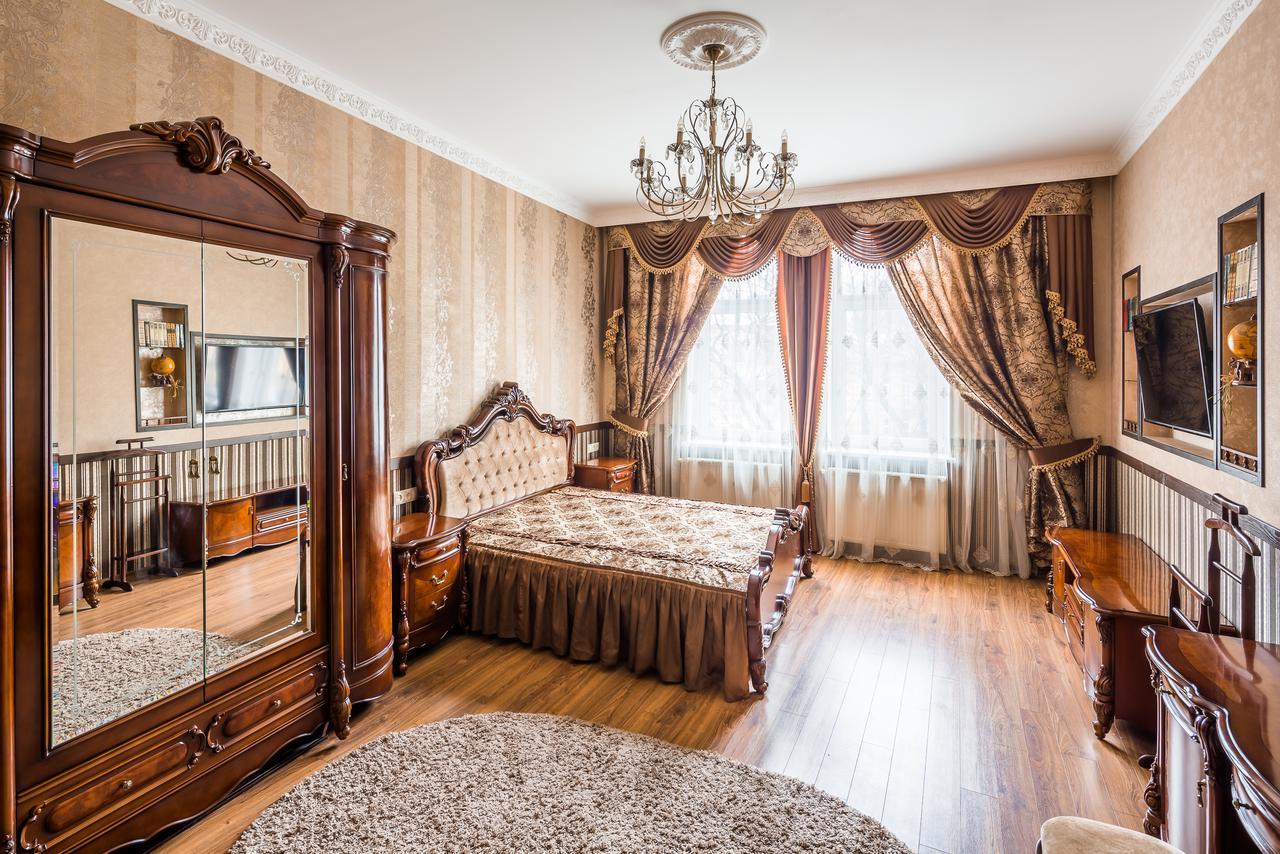 Beautiful Apartment D.Galytskogo Λβιβ Εξωτερικό φωτογραφία