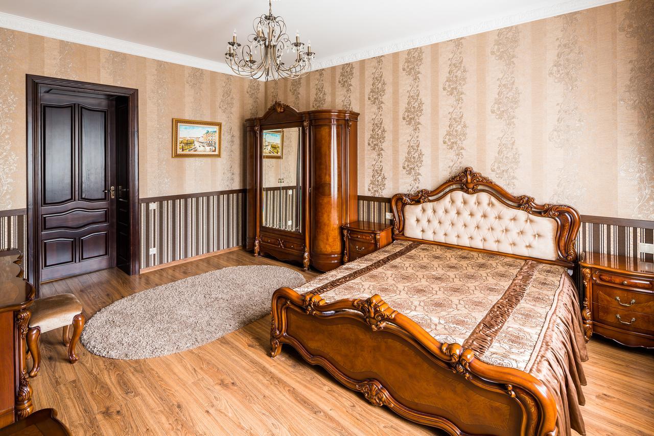 Beautiful Apartment D.Galytskogo Λβιβ Εξωτερικό φωτογραφία