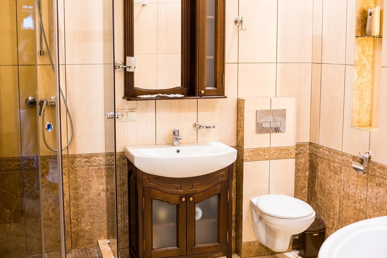 Beautiful Apartment D.Galytskogo Λβιβ Εξωτερικό φωτογραφία